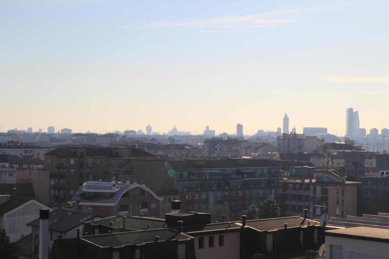 Milano: Accogliente Appartamento In Zona Comoda Eksteriør bilde